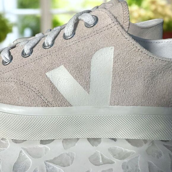 VEJA Wata II Low Leather Suede Almond Pierre Sneakers Shoes Size EU 42 US Women - Picture 7 of 12